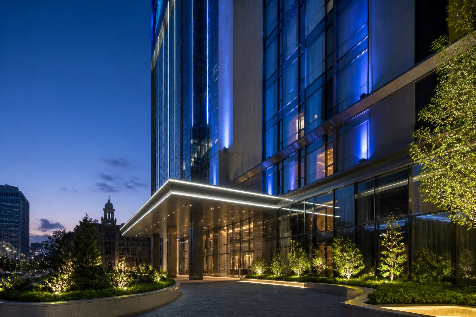 City hotel exterior atmosphere